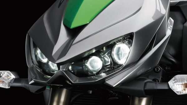 Kawasaki Z1000 2014 headlight
