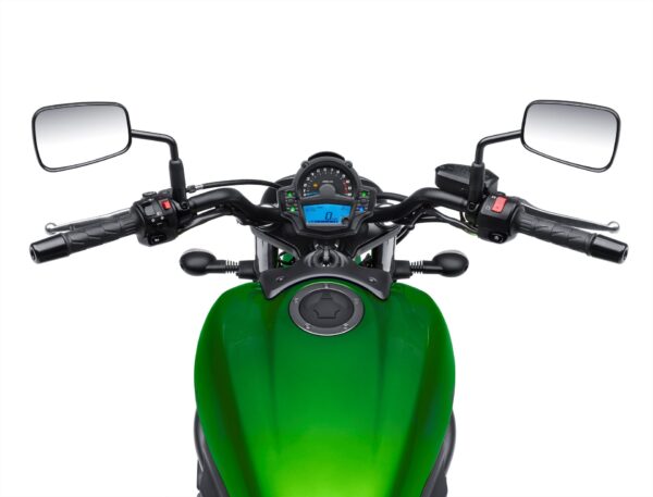 Kawasaki Vulcan S Cafe 650 2015 cockpit