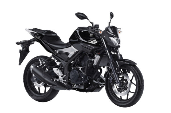 Yamaha MT-03 2016 black front
