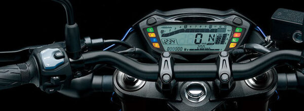 Suzuki GSX-S750 2020 cockpit