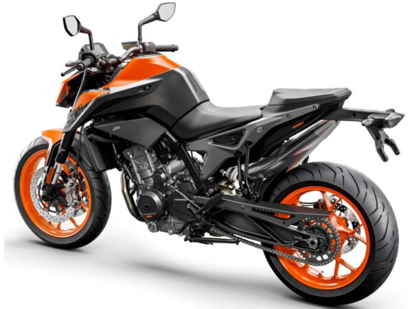 KTM 890 Duke 2022 back