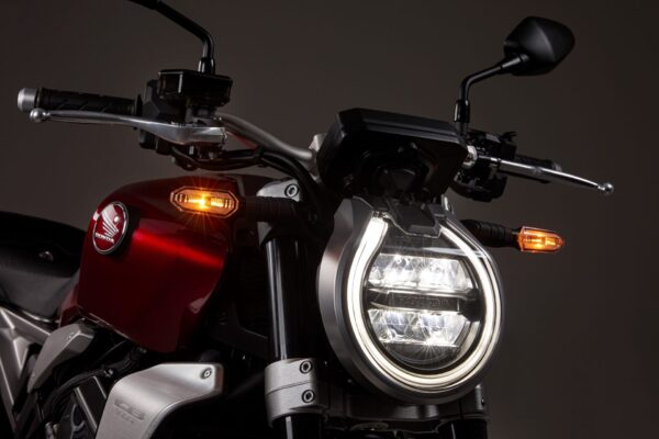 Honda CB1000R 2021 headlight