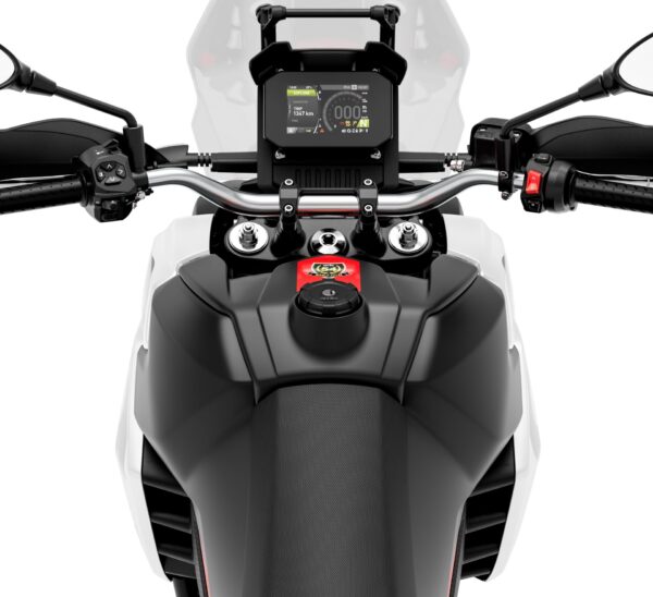 Aprilia Tuareg 660 2025 Hailstorm White cockpit