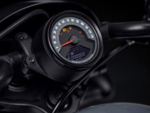 Harley-Davidson Nightster dashboard