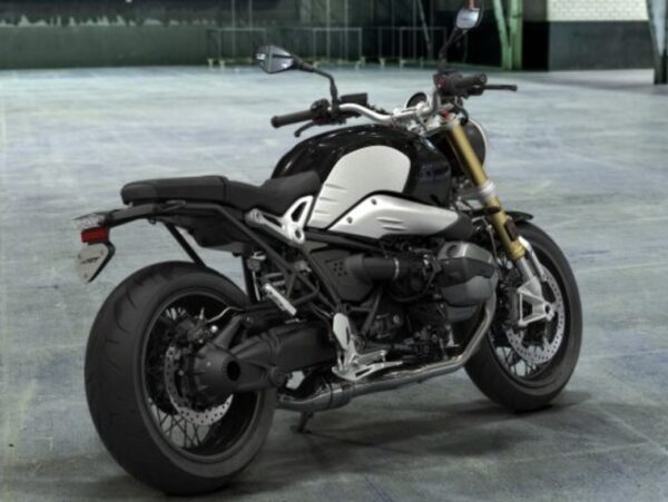 BMW R nineT 2023 back