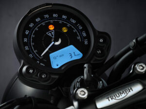 Triumph Street Scrambler 2021 dashboard