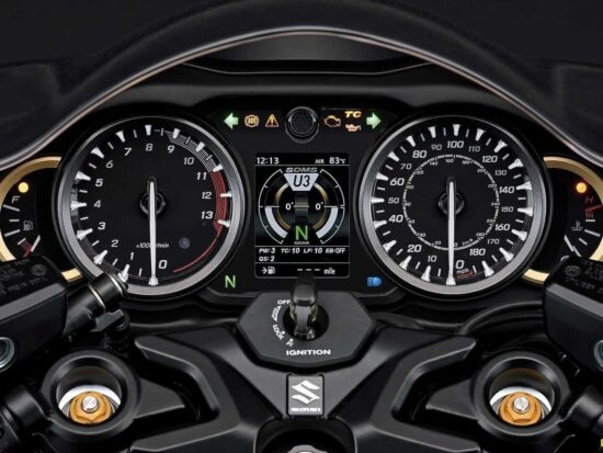 Suzuki GSX1300R Hayabusa 2022 dashboard