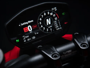 Ducati Streetfighter V2 2023 dashboard