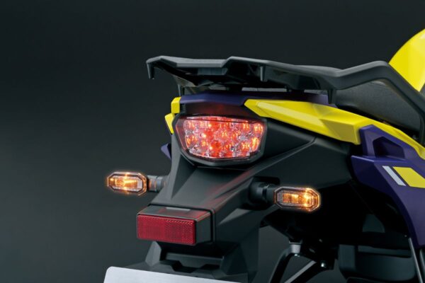 Suzuki V-Strom 800DE 2023 Champion Yellow No 2 taillight