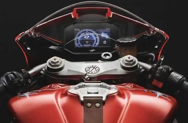 MV Agusta Superveloce 800 2021 dashboard