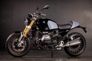 BMW R 12 nineT 2024 front preview