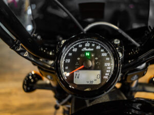 Indian Scout Rogue 2022 dashboard