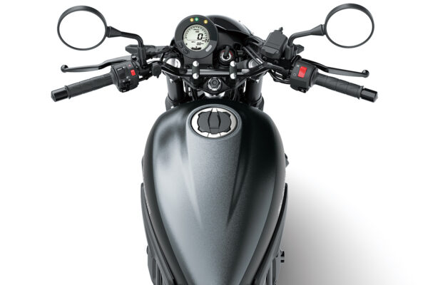 Kawasaki Eliminator 500 SE 2024 Metallic Matte Carbon Gray Flat Ebony cockpit