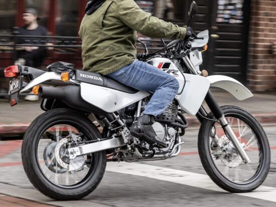 Honda XR650L 2023 back
