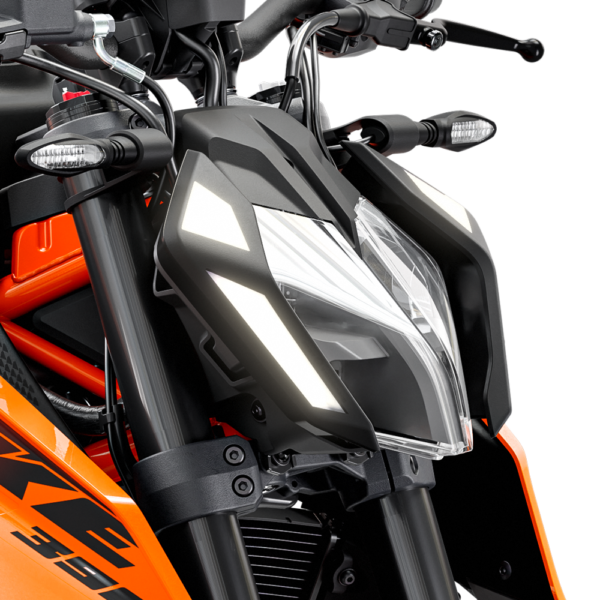 KTM 390 Duke 2024 headlight