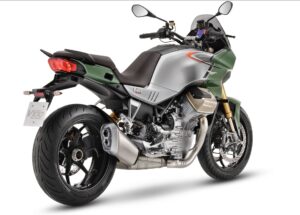 Moto Guzzi V100 Mandello S 2023 back