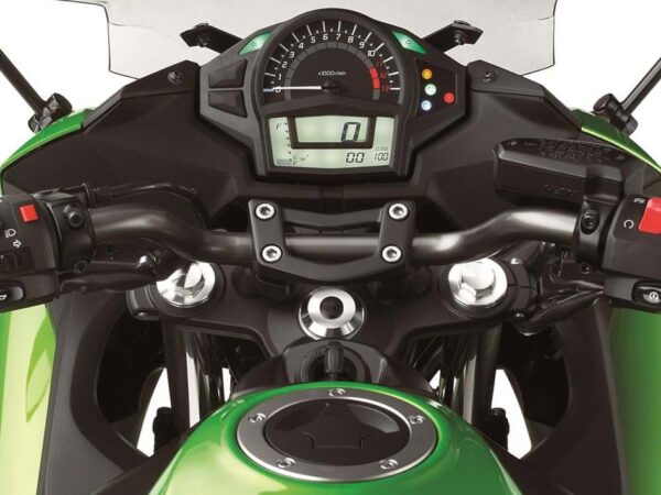 Kawasaki ER-6F 2015 dashboard
