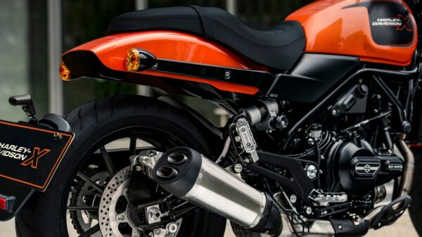 Harley-Davidson X 500 2024 Dynamic Orange taillight