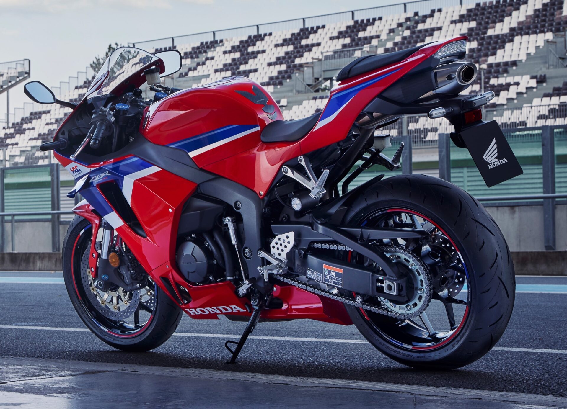 Honda CBR600RR (2025+) Specs and ergonomics