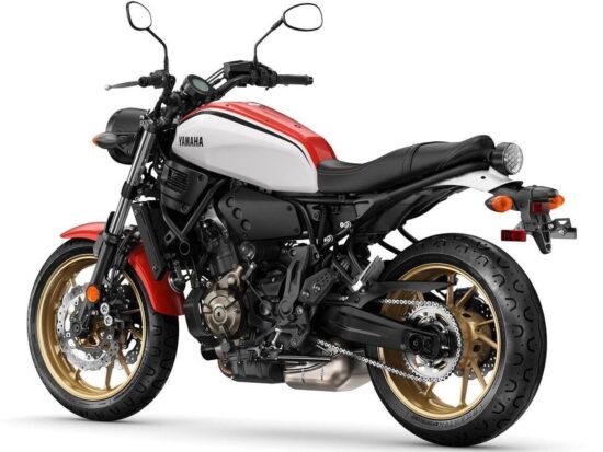 Yamaha XSR700 2020 back