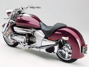 Honda Rune 2004 red pink back
