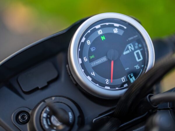 CFMoto XO Papio Trail 2024 dashboard