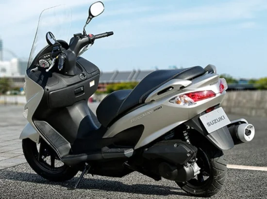 Suzuki Burgman 200 (2014-2022) Specs and ergonomics