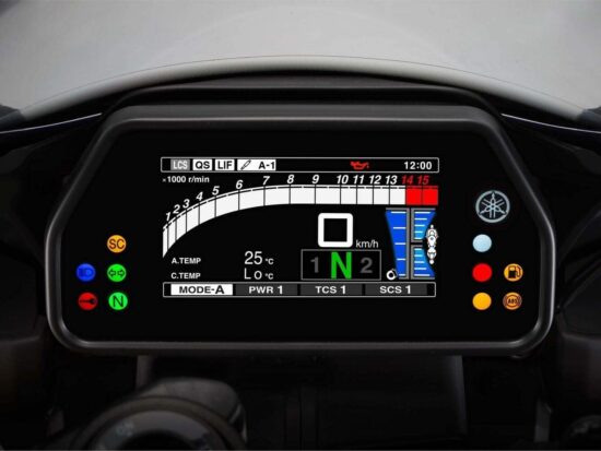 Yamaha YZF-R1 2015 dashboard