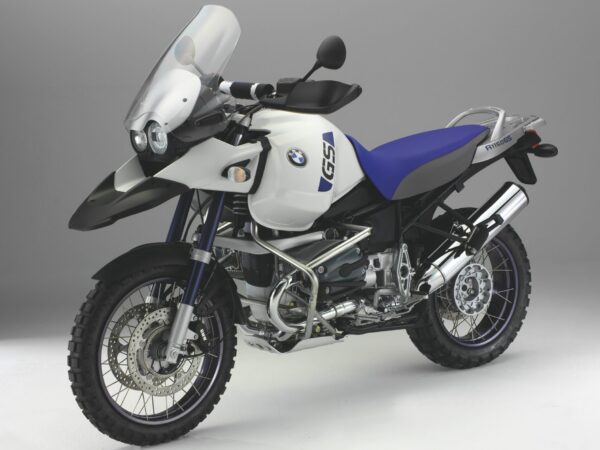 BMW R 1150 GS Adventure 2005 white and blue front