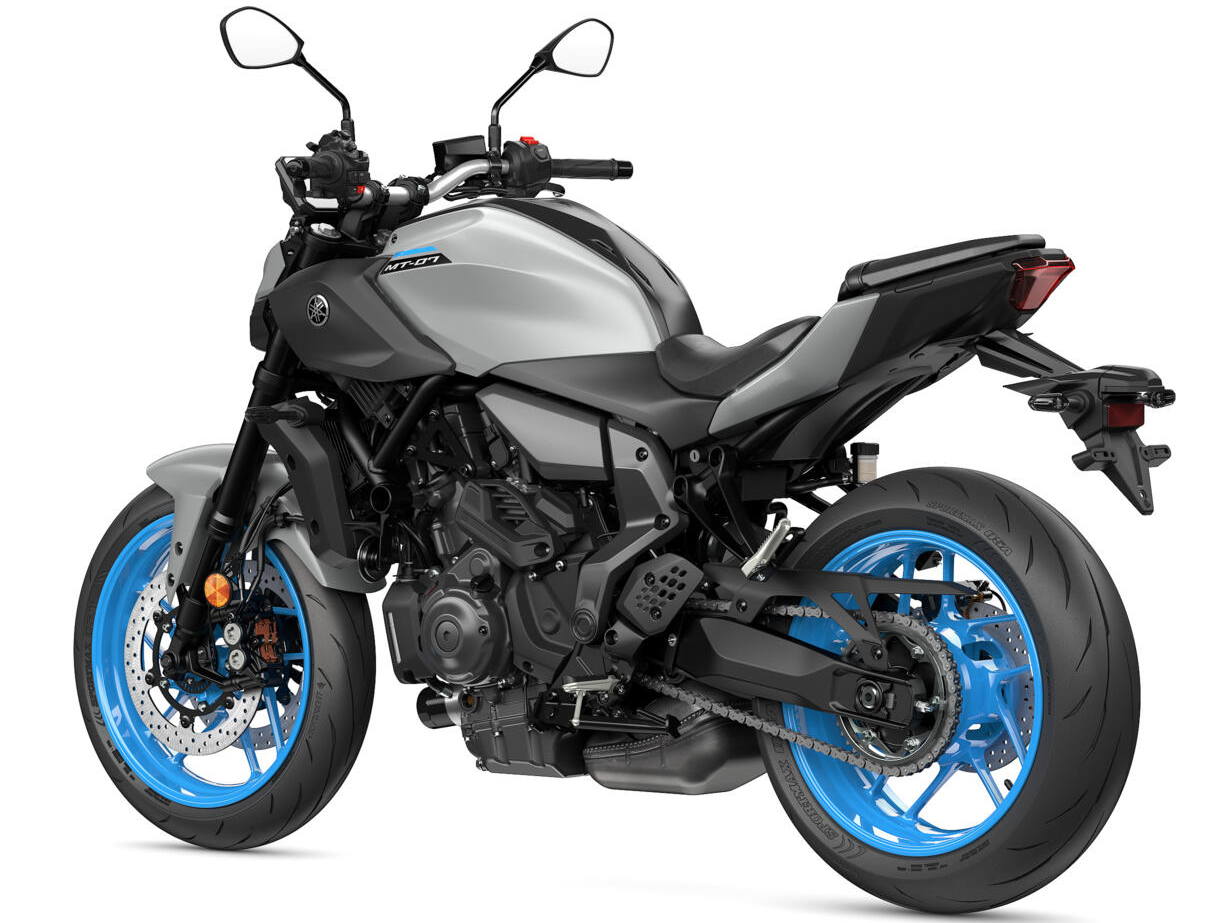 Yamaha MT 07 Y AMT 2025 Specs and ergonomics
