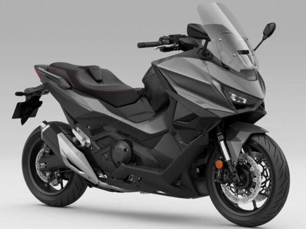 Honda Forza 750 2025 Iridium Gray Metallic with Graphite Black sump guard and trim front