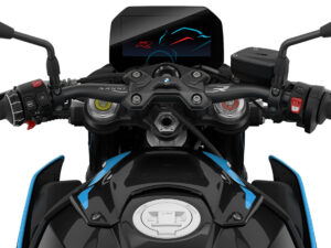 BMW S 1000 R 2025 Bluefire cockpit