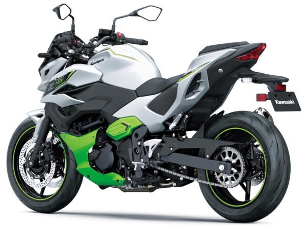 Kawasaki Z7 Hybrid 2024 back