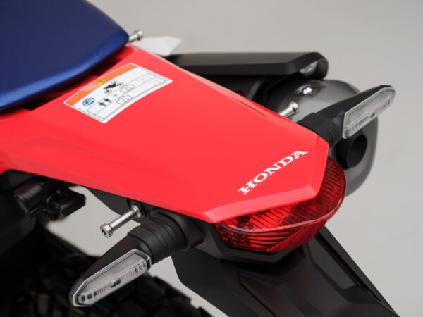 Honda CRF300L Rally 2025 Extreme Red taillight
