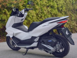 Honda PCX125 2025 Specs and ergonomics