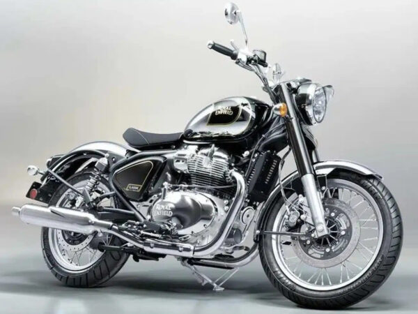 Royal Enfield Classic 650 2025 Chrome front
