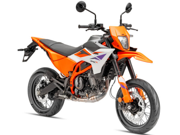 KTM 390 SMC R 2025 orange front