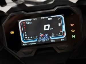 Voge 650DS 2022 dashboard