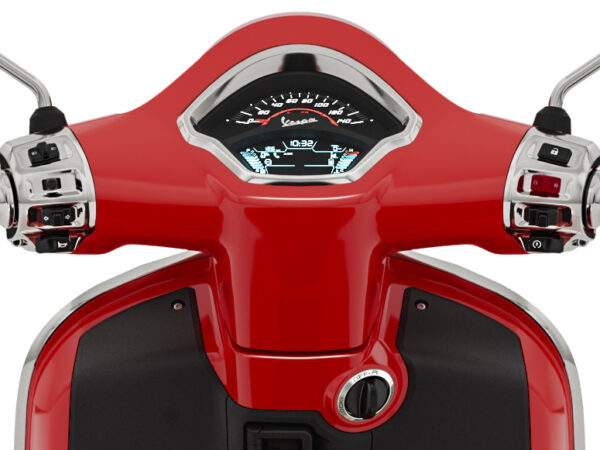 Vespa GTS 310 Super 2025 Rosso Coraggioso dashboard