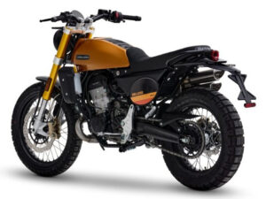 Fantic Caballero 500 Deluxe 2025 gold back