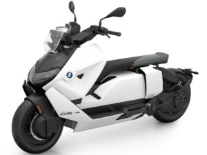 BMW CE 04 2022 Light White front