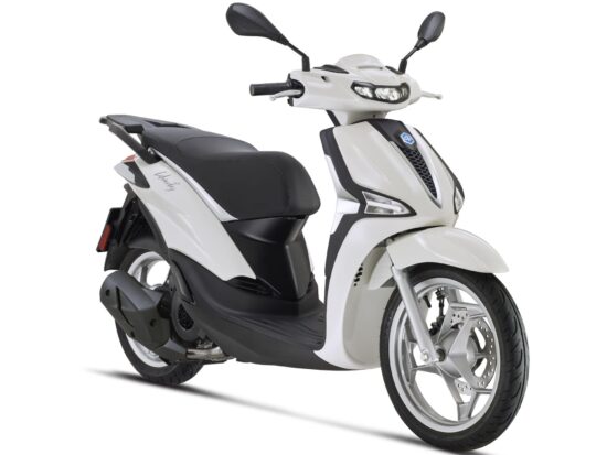 Piaggio Liberty 125 2025 Bianco Luna front