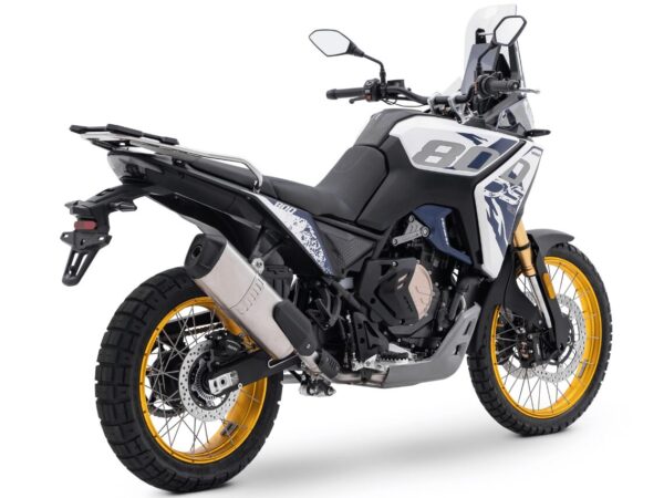 Voge DS800 Rally 2025 white back