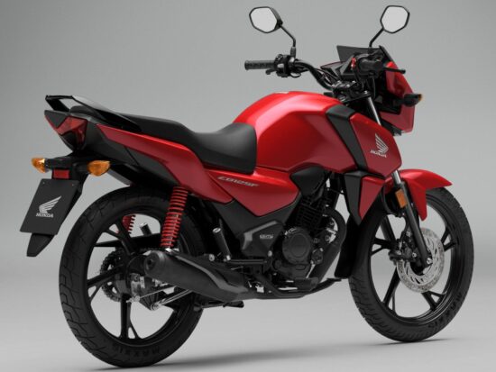 Honda CB125F 2026 Imperial Red Metallic back