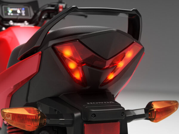 Honda CB125F 2026 Imperial Red Metallic taillight