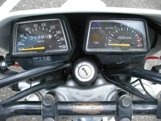 Yamaha XT600E 1995 dashboard