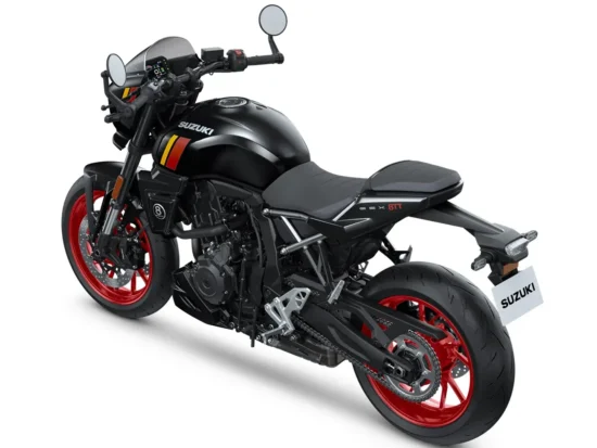 Suzuki GSx-8TT 2025 Glass Sparkle Black back