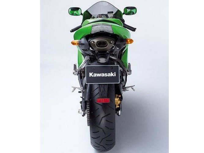 Kawasaki Ninja ZX-6R / 636 (2005-2006) - Specs and ergonomics