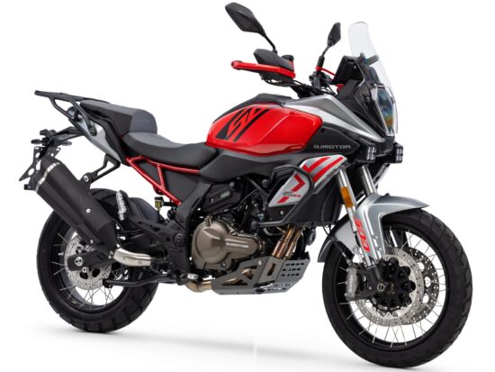 QJMotor SRT600SX 2025 red front