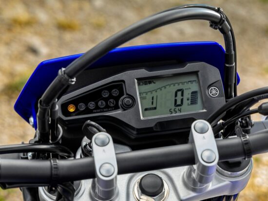 Yamaha WR125R 2026 Icon Blue dahboard